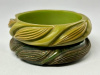 BB463 green leaf carved bakelite bangles